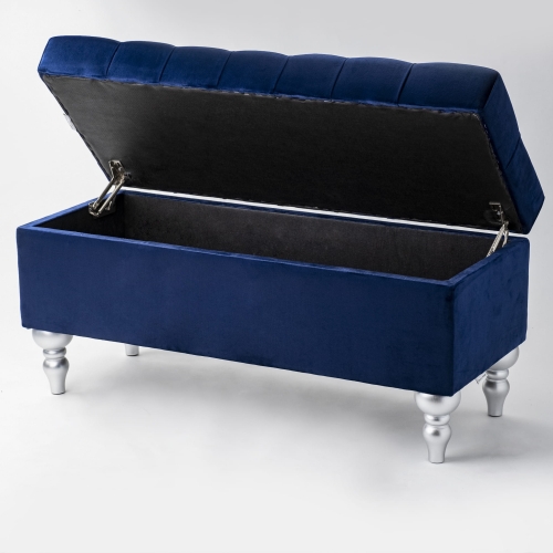 Gesteppter Sitzpuff in Marineblau mit Stauraum, ein stilvolles und geräumiges Accessoire