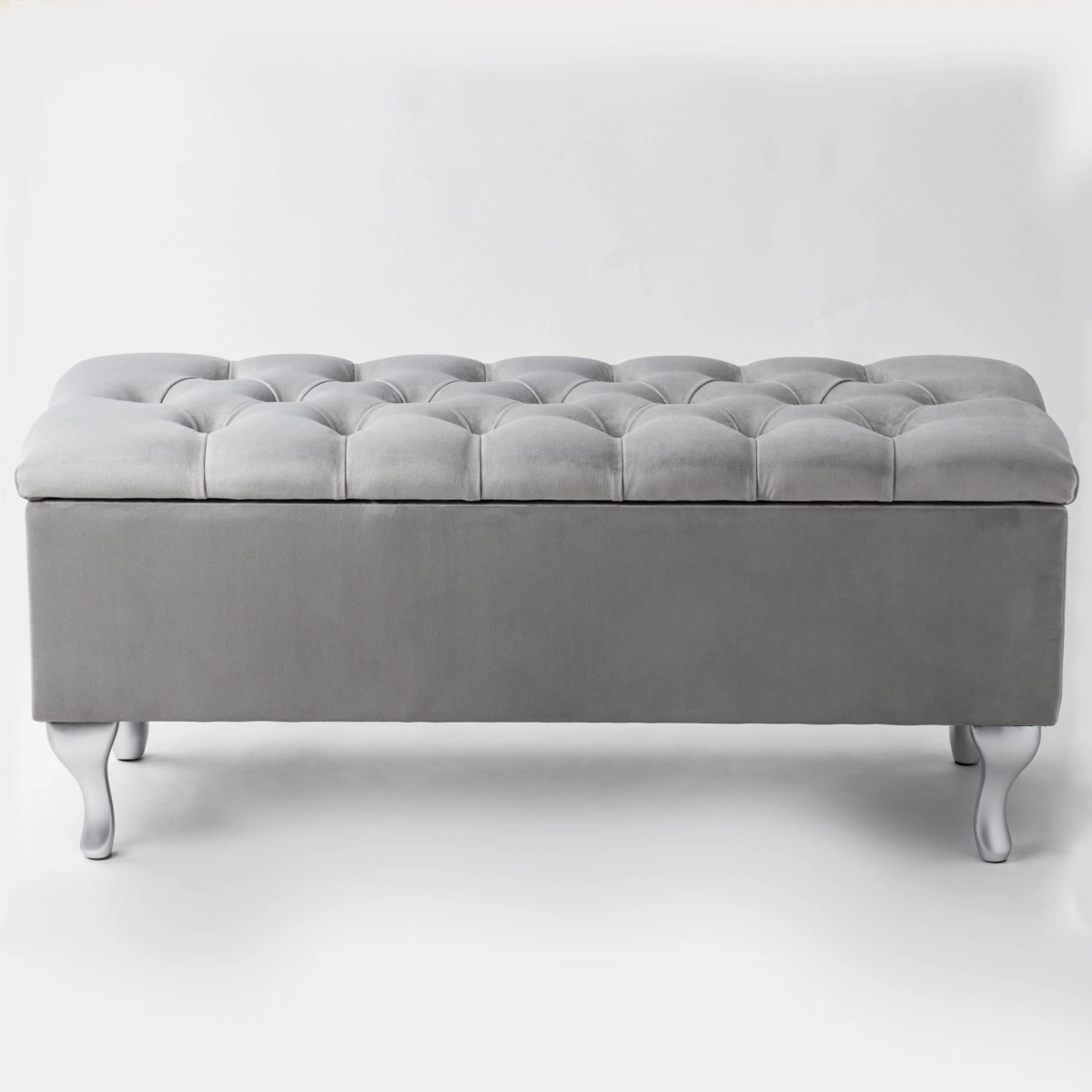 gesteppter Sitzpuff in Grau mit Stauraum, bequemer und funktionaler Platz