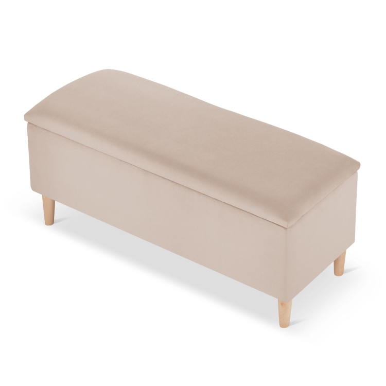 hoher Kofferraum mit Sitz