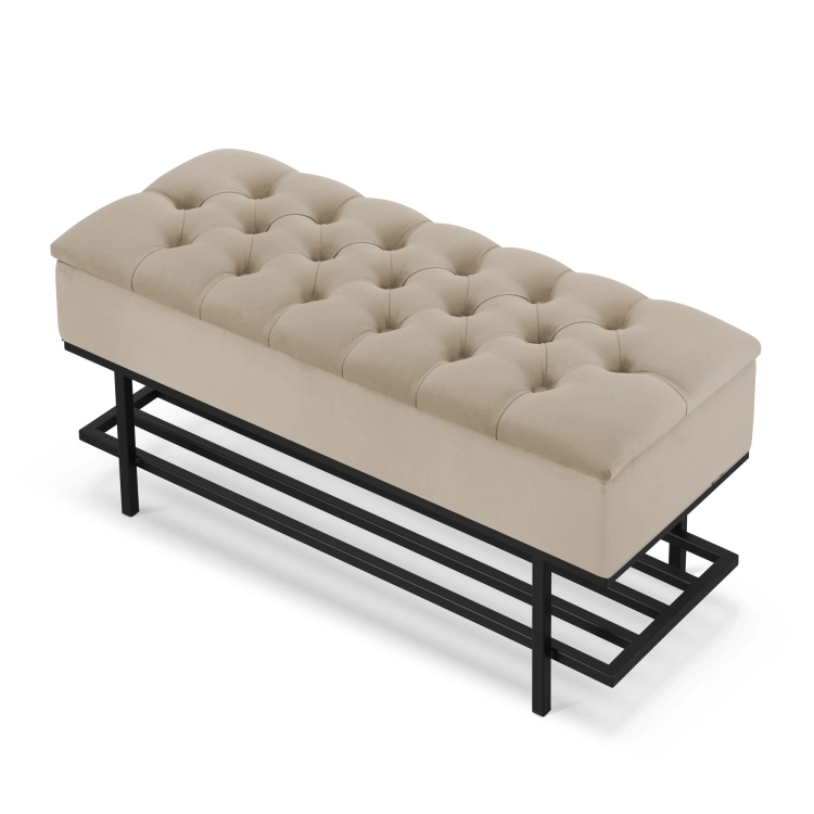Latte Bank mit gestepptem Sitz und Metallgestell