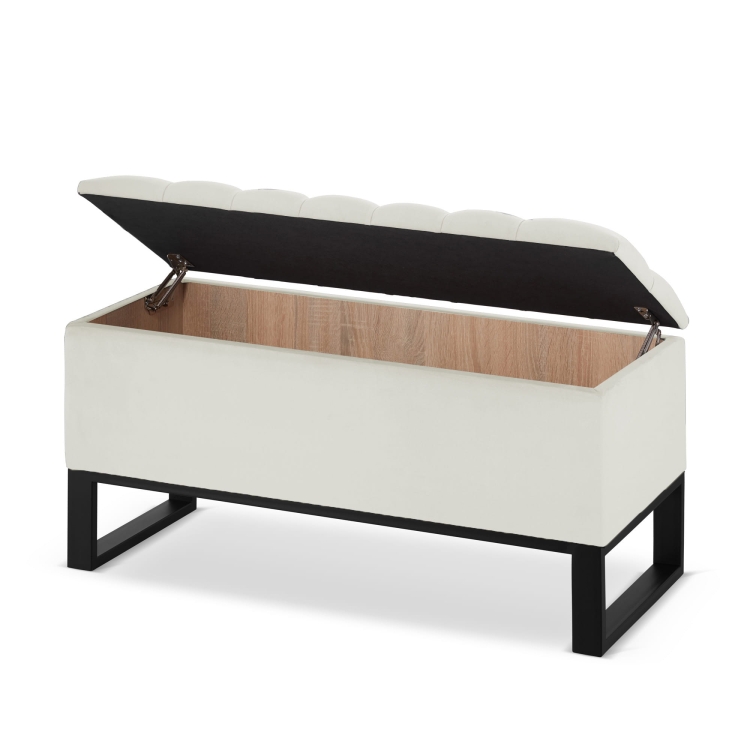 Gesteppter Hocker mit Stauraum im cremefarbenen Industriestil